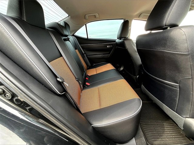 2016 Toyota Corolla Plus photo 15