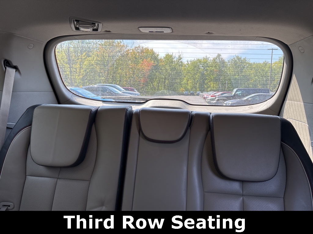 2017 Kia Sedona LX photo 9