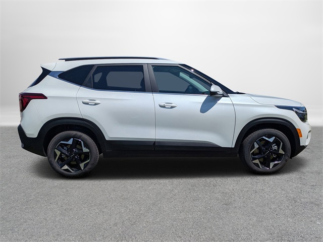 2025 Kia Seltos EX photo 2