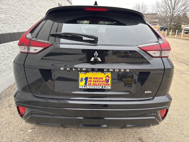 2025 Mitsubishi Eclipse Cross SEL photo 4