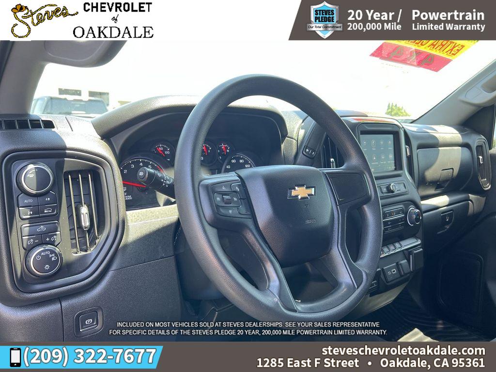 2023 Chevrolet Silverado 1500 Custom photo 8