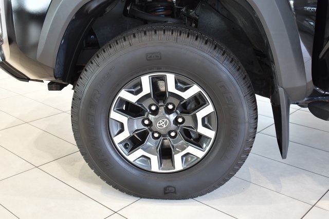 2021 Toyota Tacoma TRD Off-Road photo 20