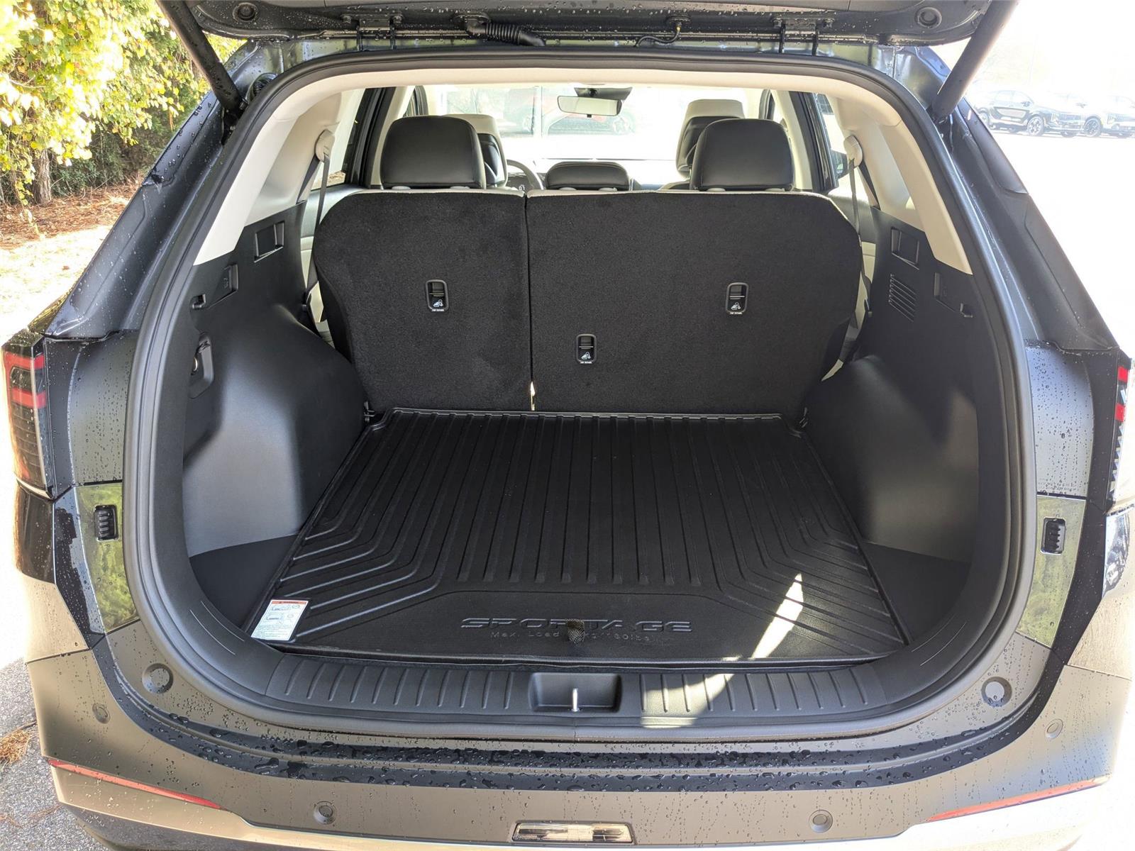 2026 Kia Sportage EX photo 27