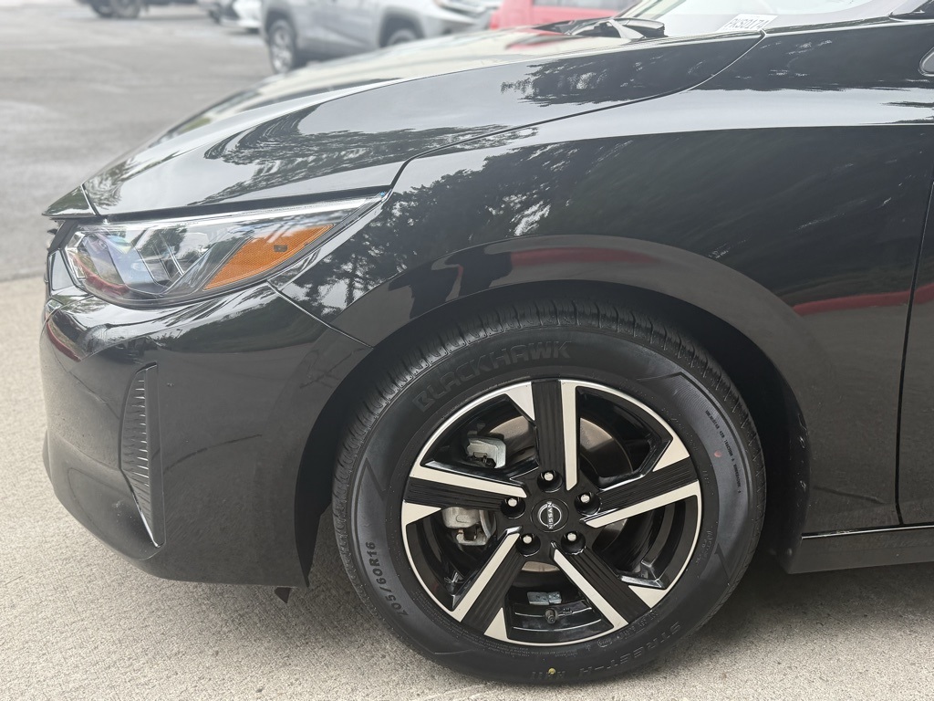 2024 Nissan Sentra SV photo 4
