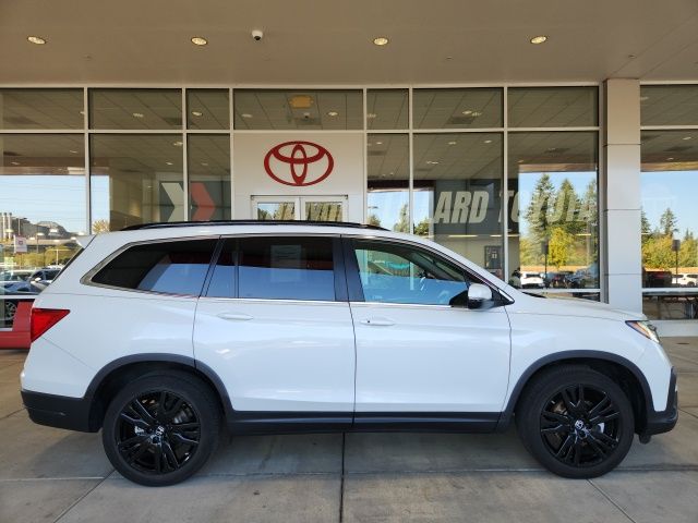 2021 Honda Pilot Special Edition photo 2