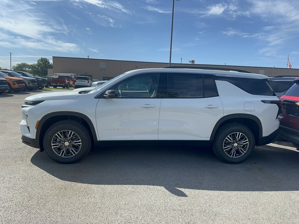 2026 Chevrolet Traverse photo 4