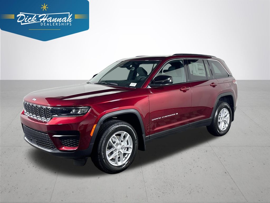 2025 Jeep Grand Cherokee Laredo's photo