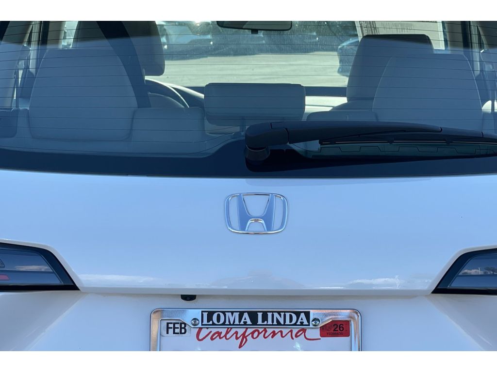 2025 Honda HR-V LX photo 14