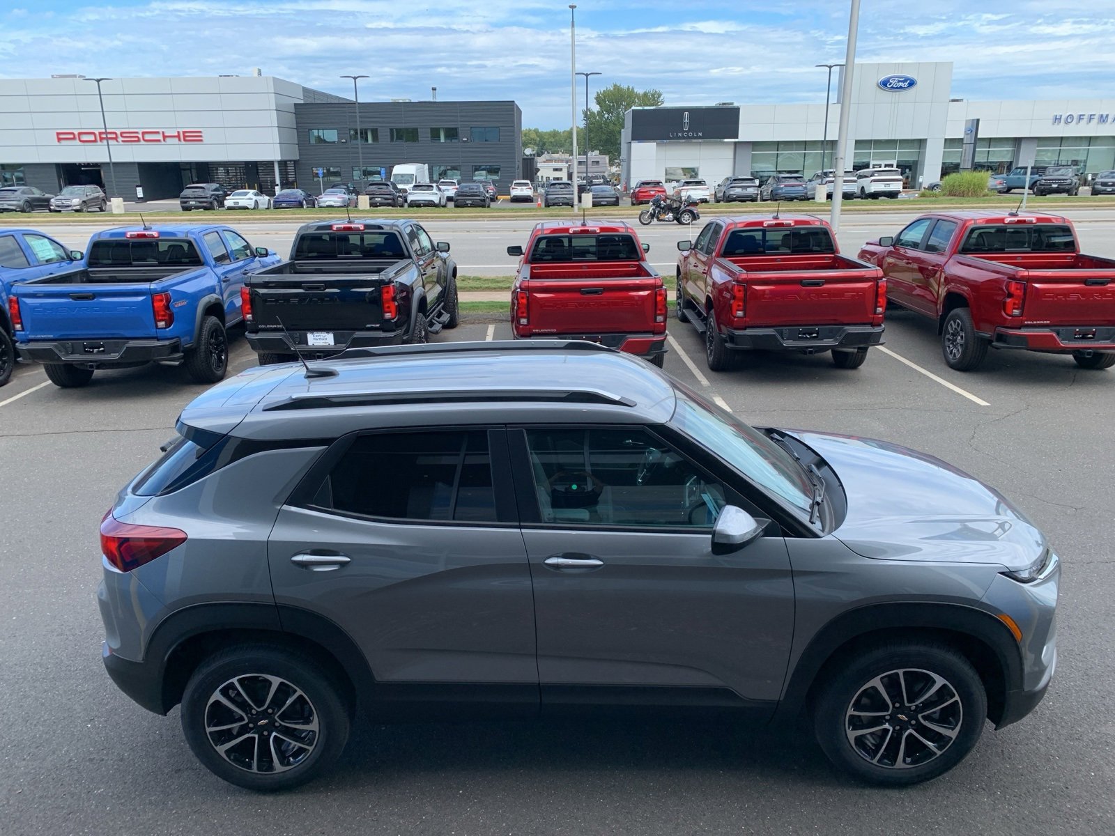 2026 Chevrolet Trailblazer LT photo 4