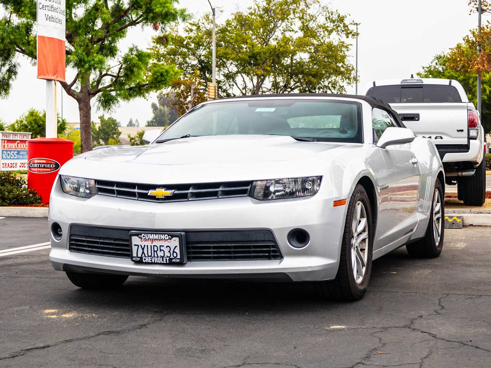2015 Chevrolet Camaro 1LT photo 2
