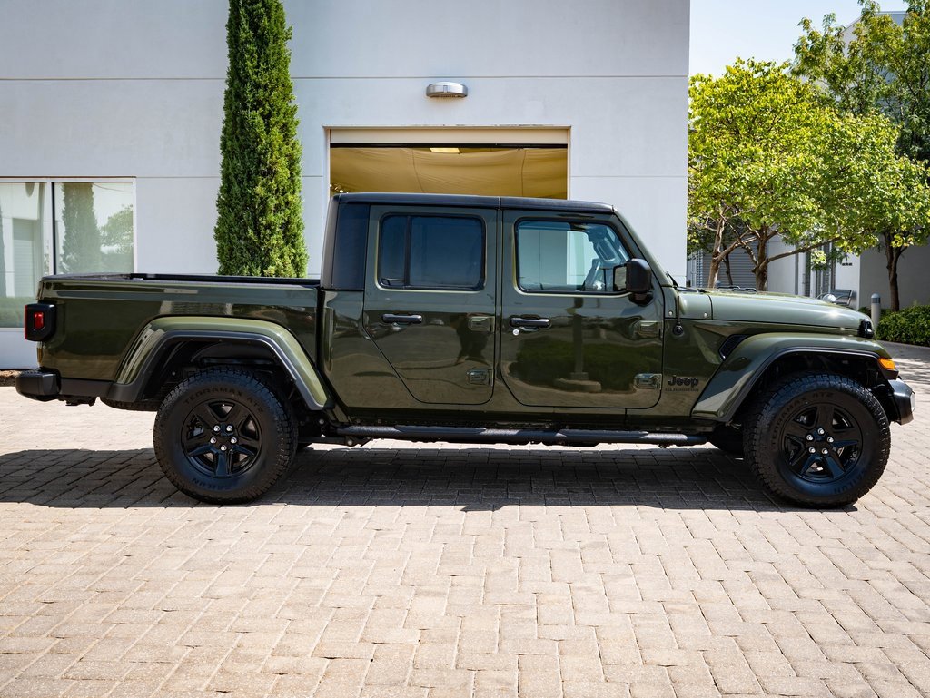 2021 Jeep Gladiator Sport S photo 11