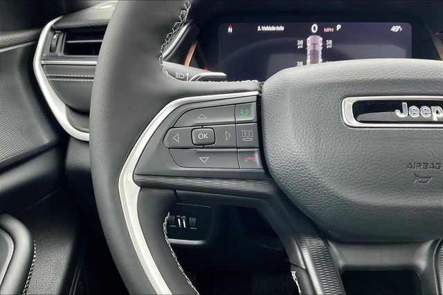 2025 Jeep Grand Cherokee Altitude X photo 14