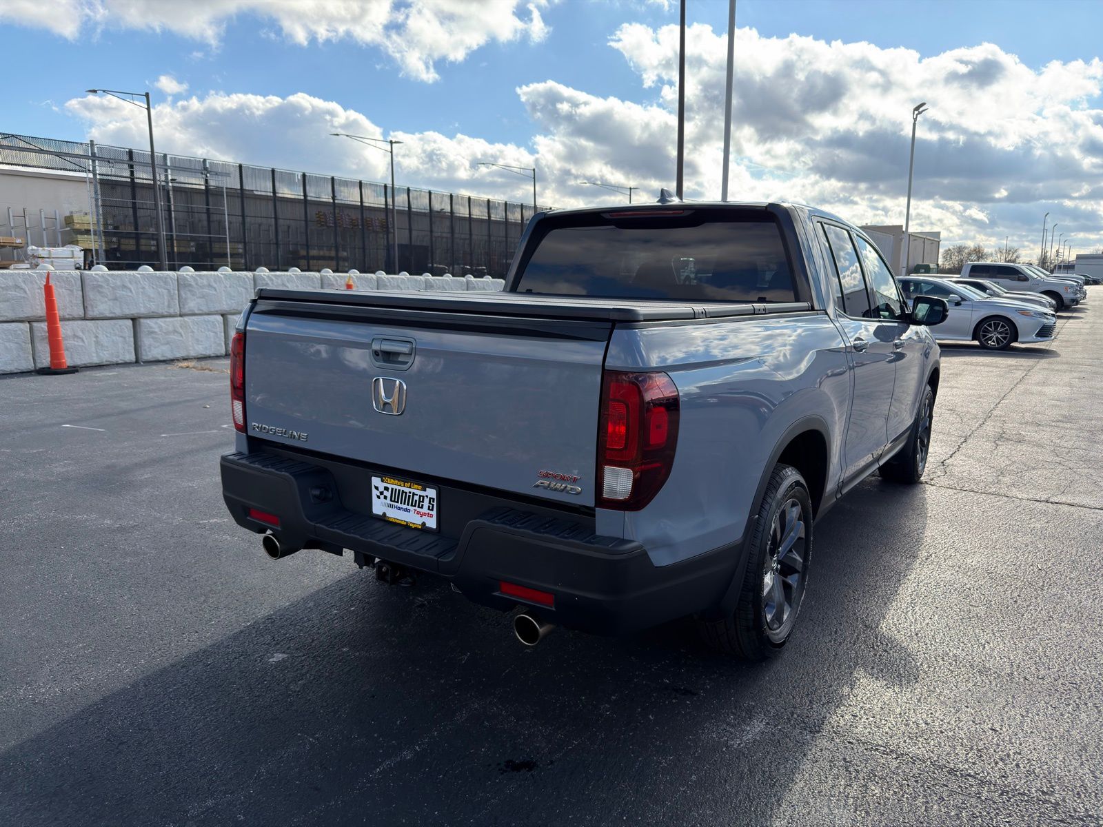 2023 Honda Ridgeline Sport photo 4