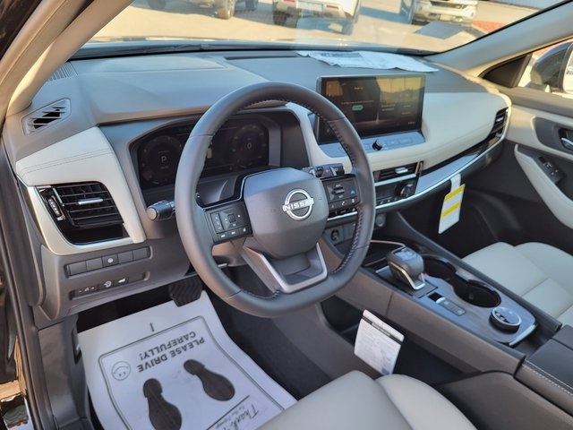 2025 Nissan Rogue SL photo 11