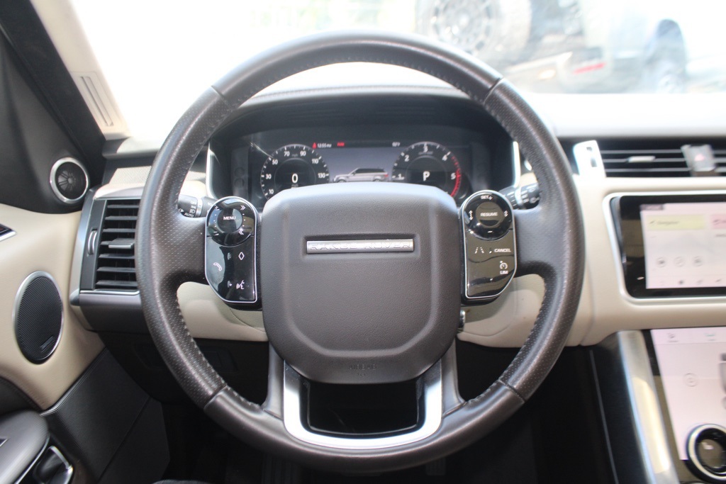 2018 Land Rover Range Rover Sport HSE photo 12