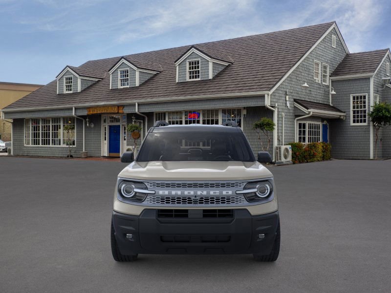 2025 Ford Bronco Sport Outer Banks photo 4