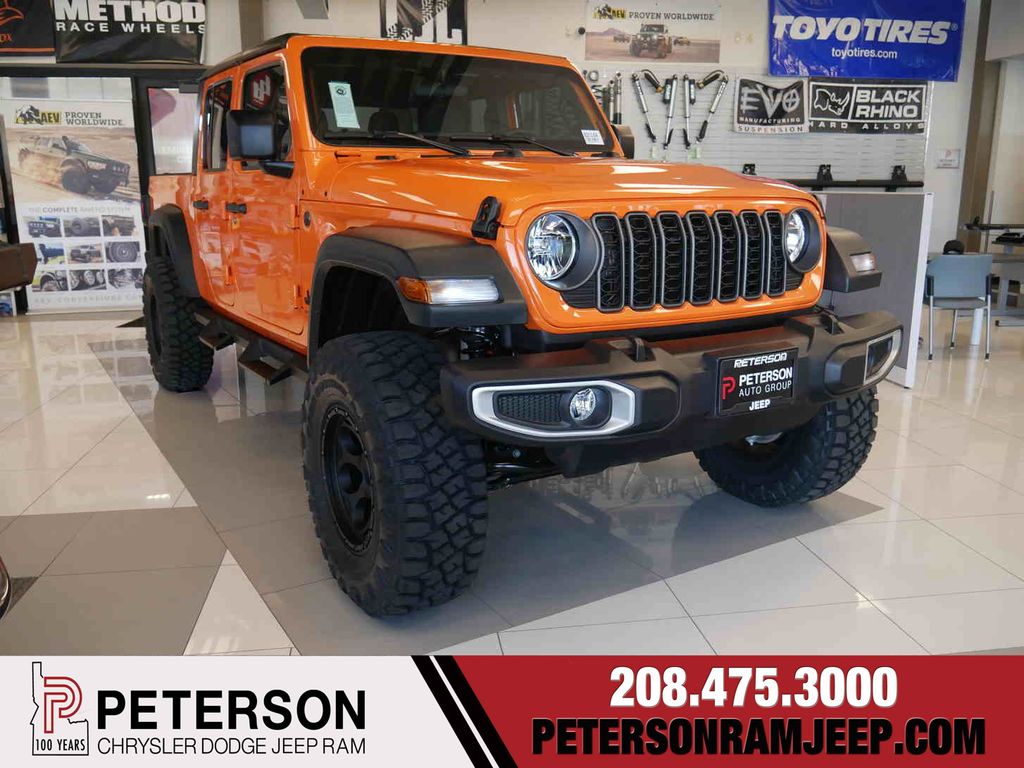 2025 Jeep Gladiator Sport's photo