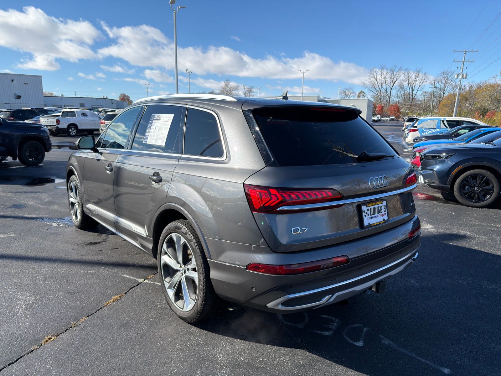 2021 Audi Q7 55 Premium Plus photo 2