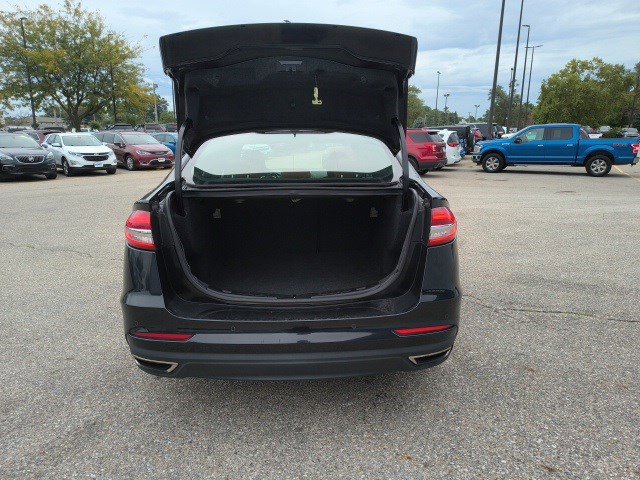 2020 Ford Fusion Titanium photo 15