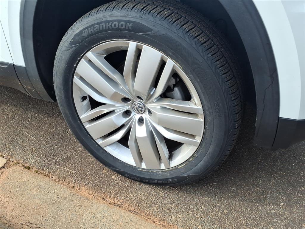 2020 Volkswagen Atlas V6 SE Technology photo 4