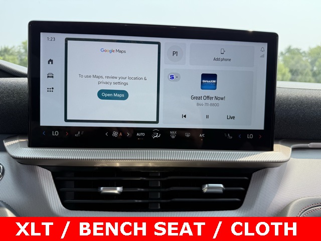 2025 Ford Explorer photo 16