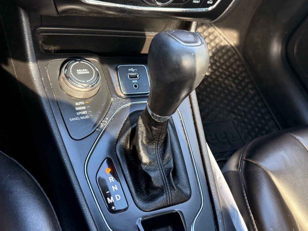 2020 Jeep Cherokee Latitude photo 19