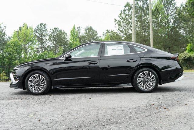 2025 Hyundai Sonata Hybrid SEL photo 4
