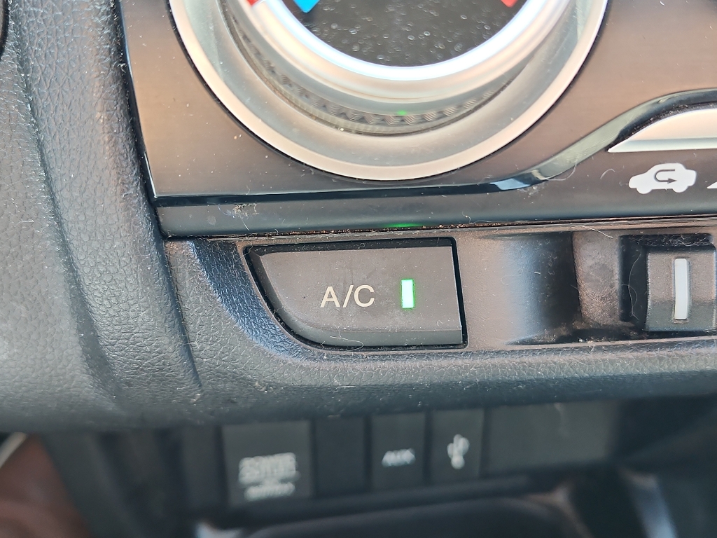 2016 Honda Fit LX photo 20