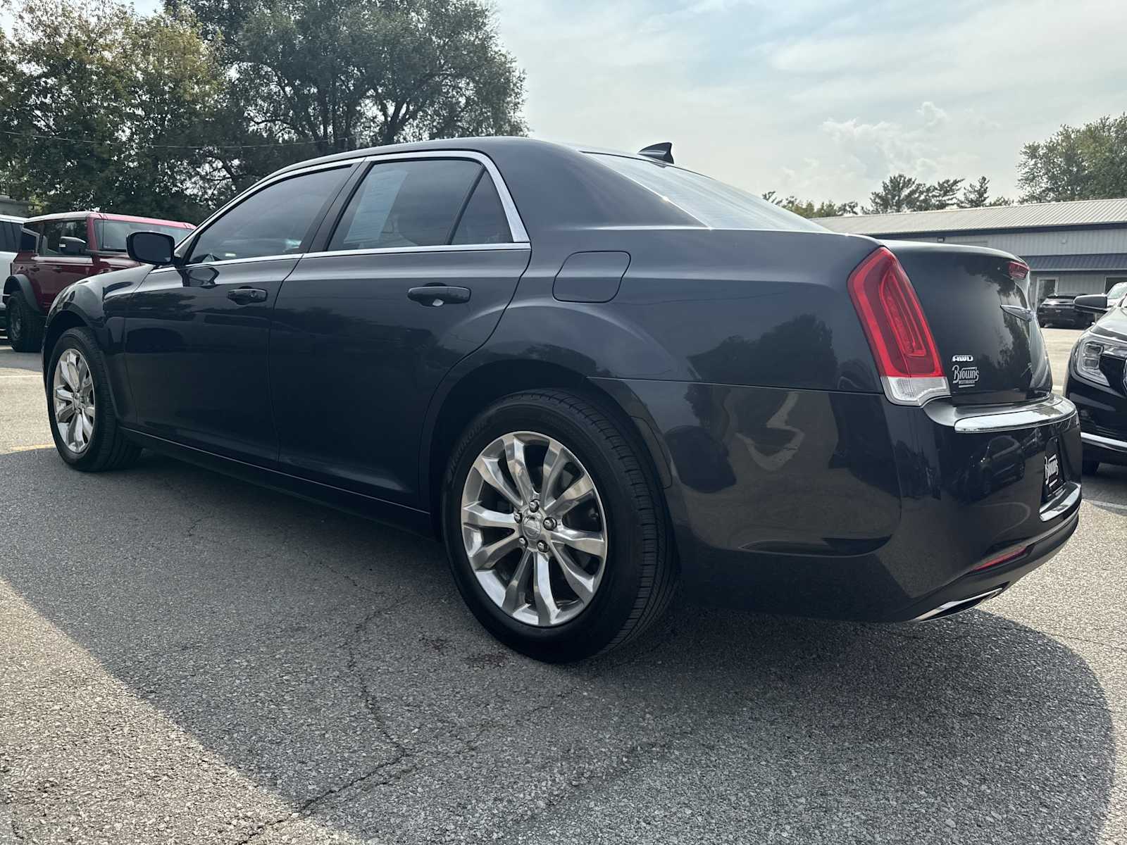 2018 Chrysler 300 Touring photo 7