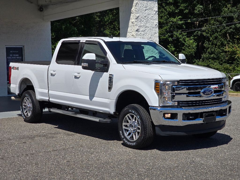 2019 Ford F-250 Lariat photo 20
