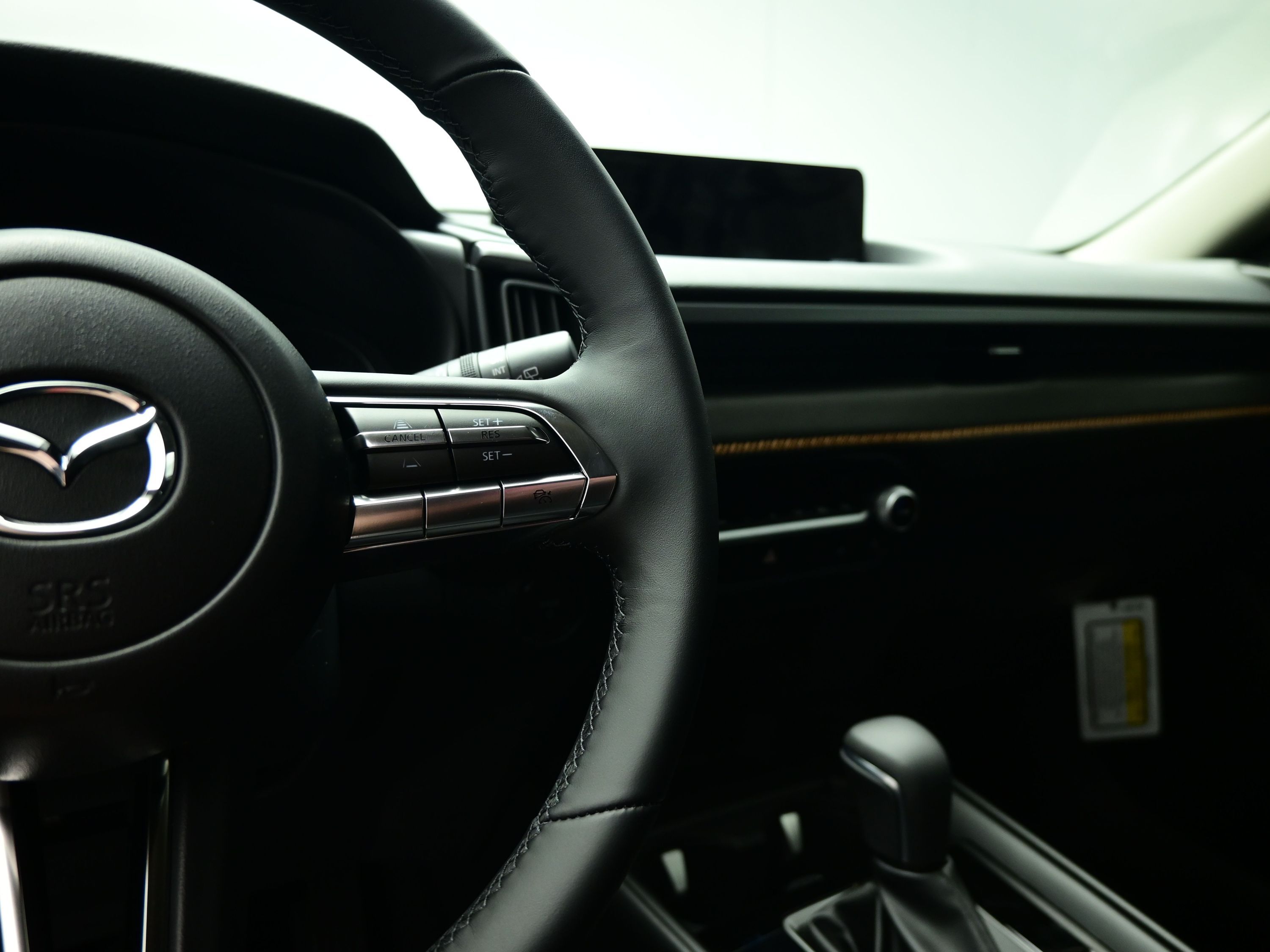 2025 Mazda CX-50 Premium photo 13