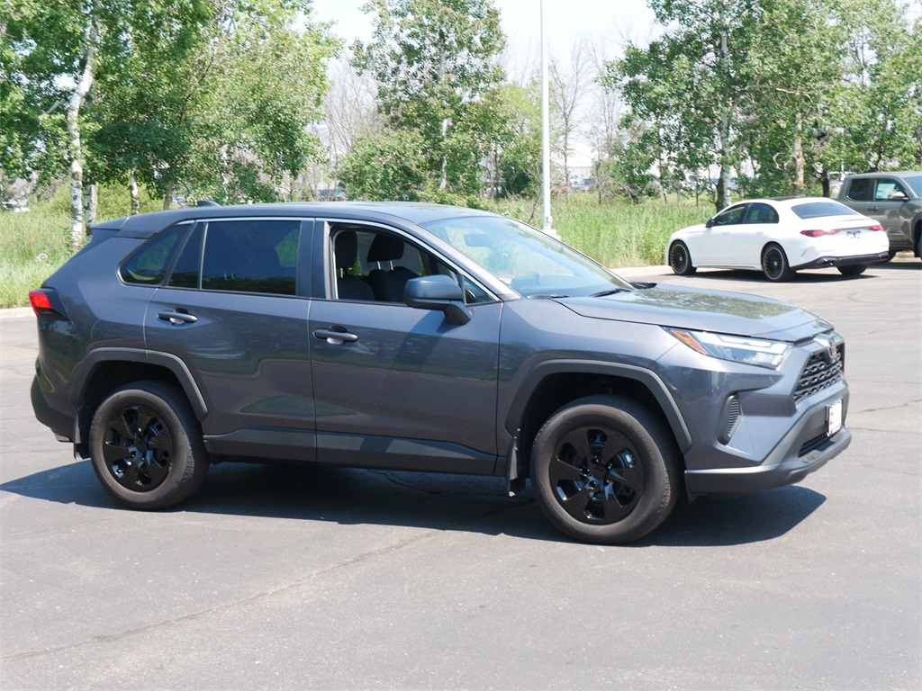 Used 2024 Toyota RAV4 LE with VIN 2T3F1RFV7RW424122 for sale in Minneapolis, Minnesota