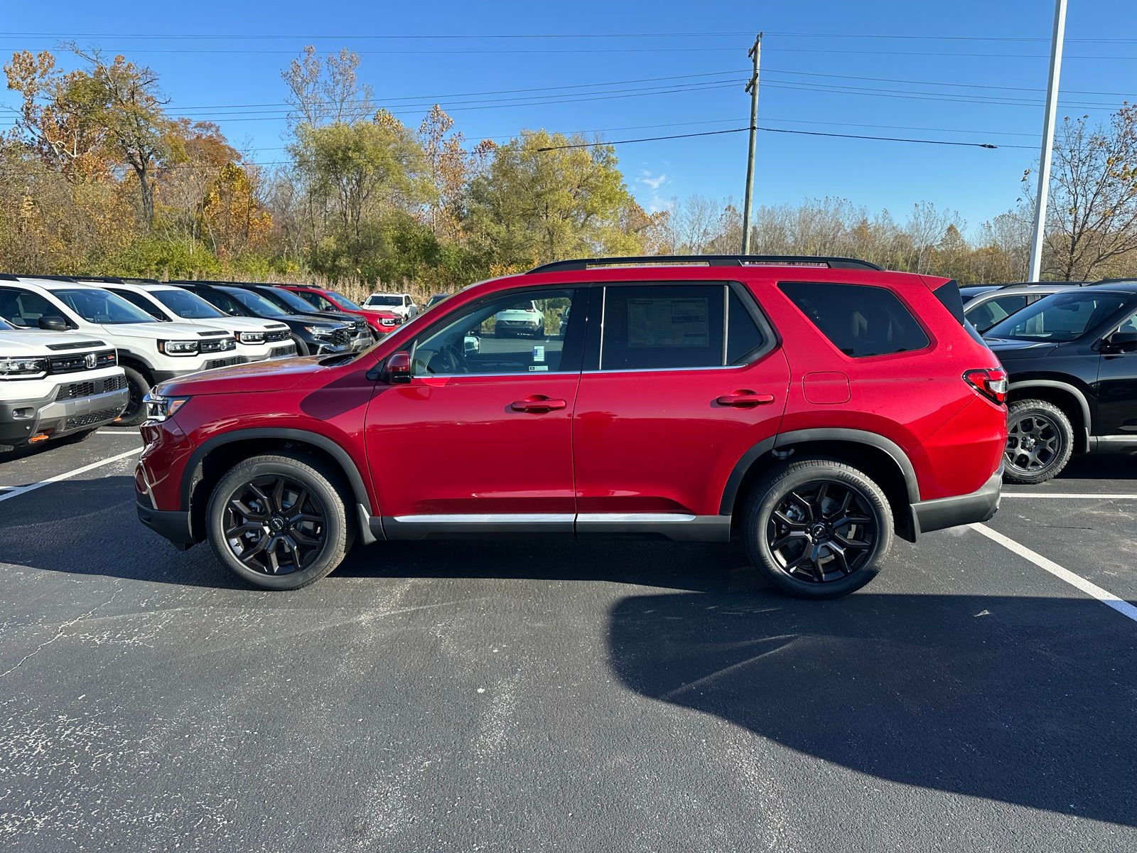 2025 Honda Pilot Touring photo 2