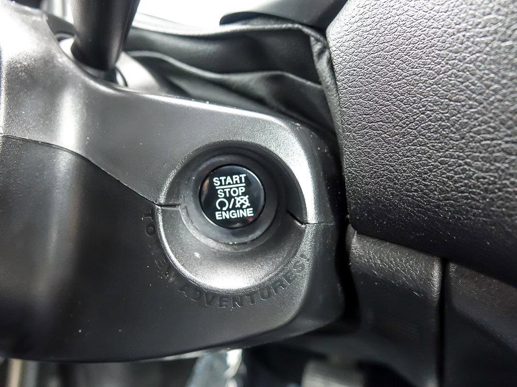 2017 JEEP RENEGADE - Image 18