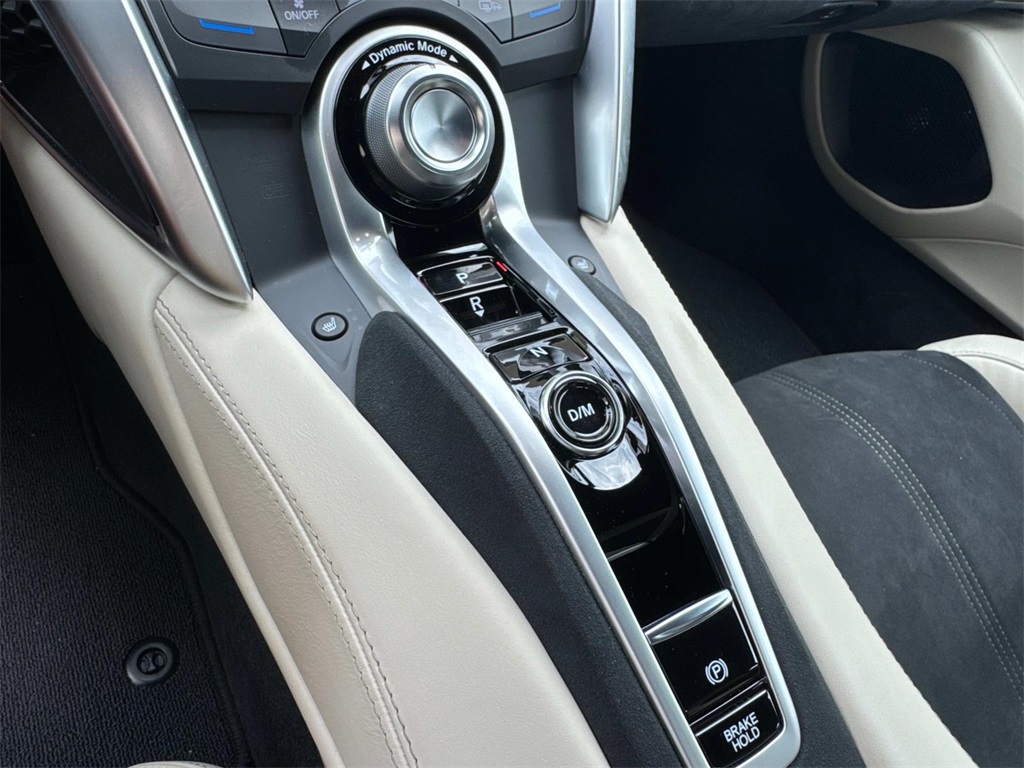 2019 Acura NSX Base photo 26