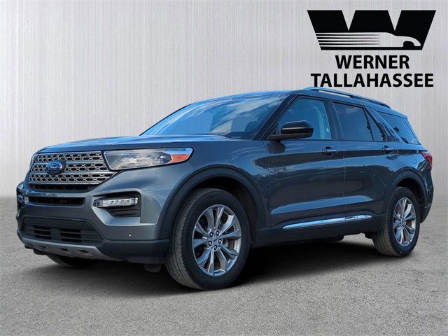 2023 Ford Explorer Limited's photo