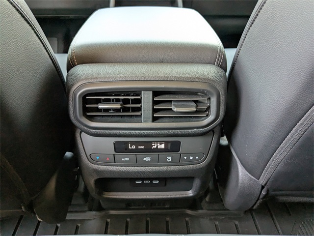 2024 Honda Pilot Touring photo 15