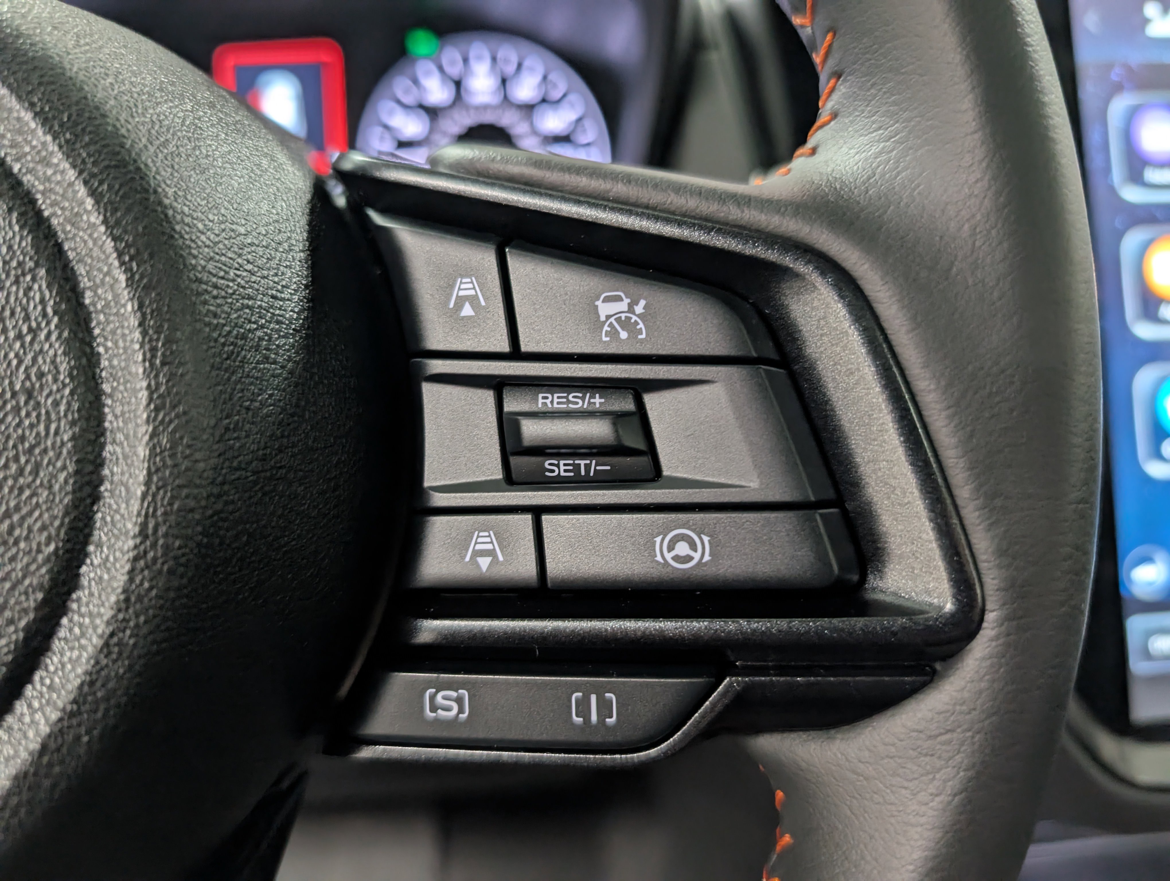 2025 Subaru Crosstrek Limited photo 8