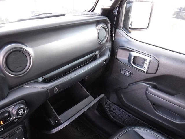 2023 Jeep Gladiator Sport photo 29
