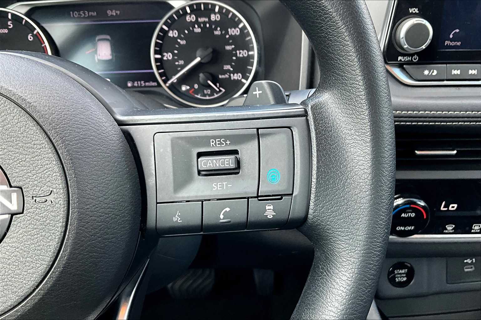 2024 Nissan Rogue SV photo 21
