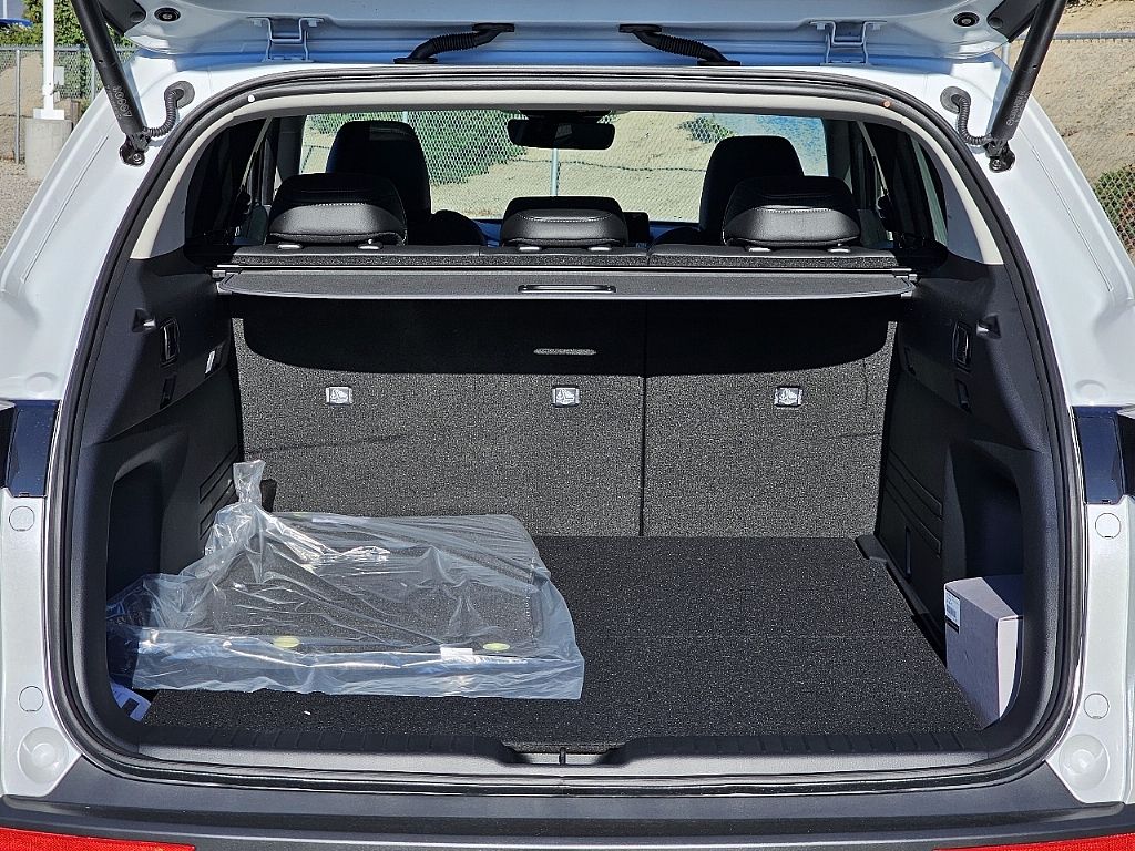 2025 Mazda CX-50 2.5 Premium Plus photo 7