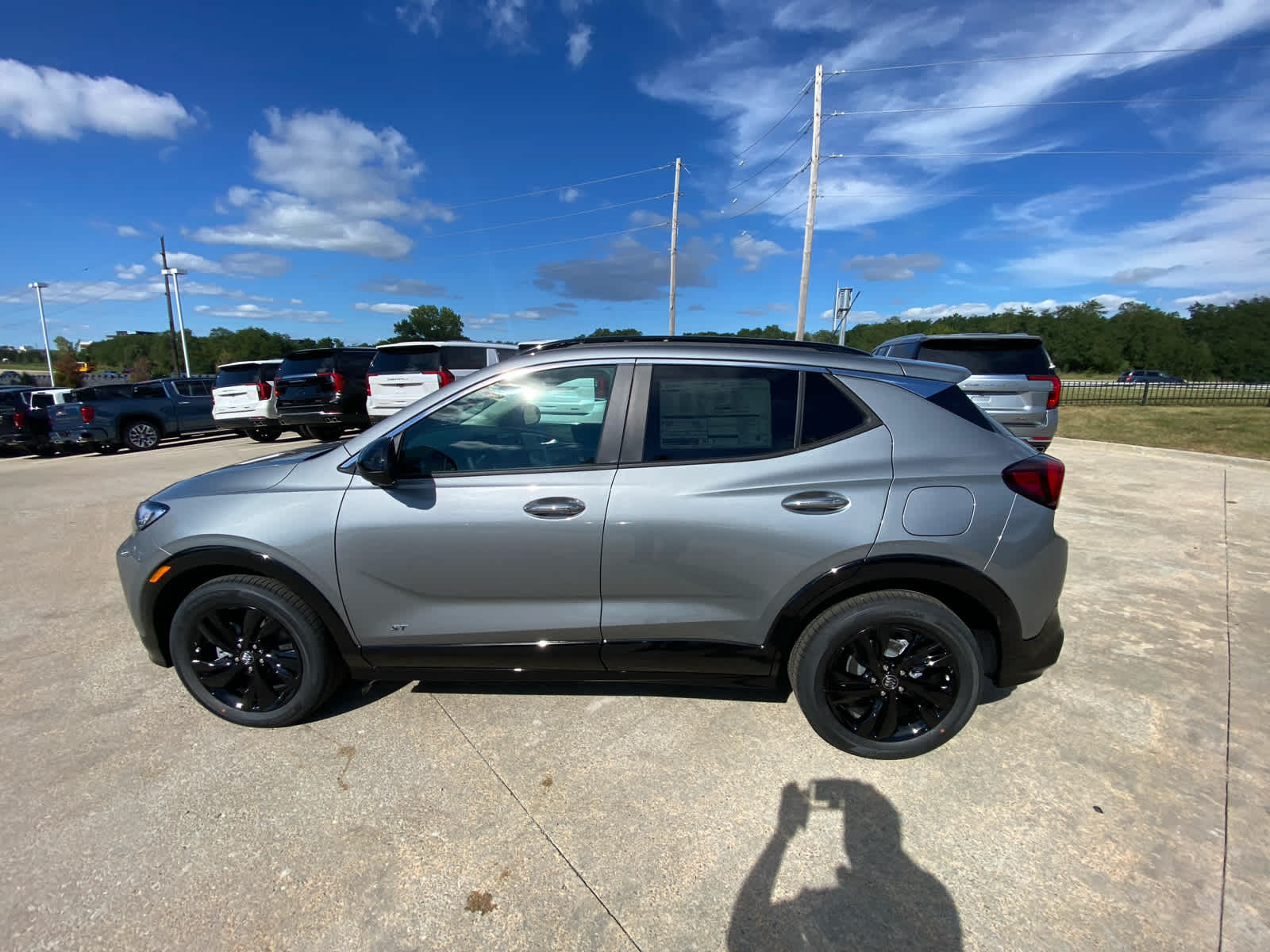 2026 Buick Encore GX Sport Touring photo 9