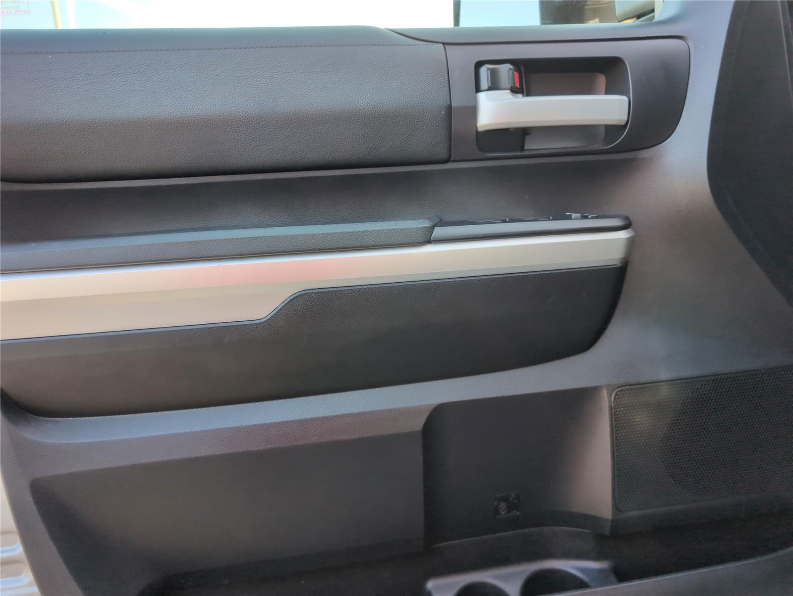 2014 Toyota Tundra SR photo 11