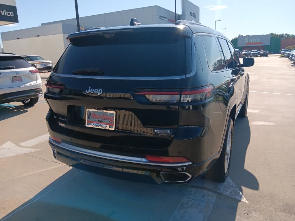2021 Jeep Grand Cherokee L Summit photo 2