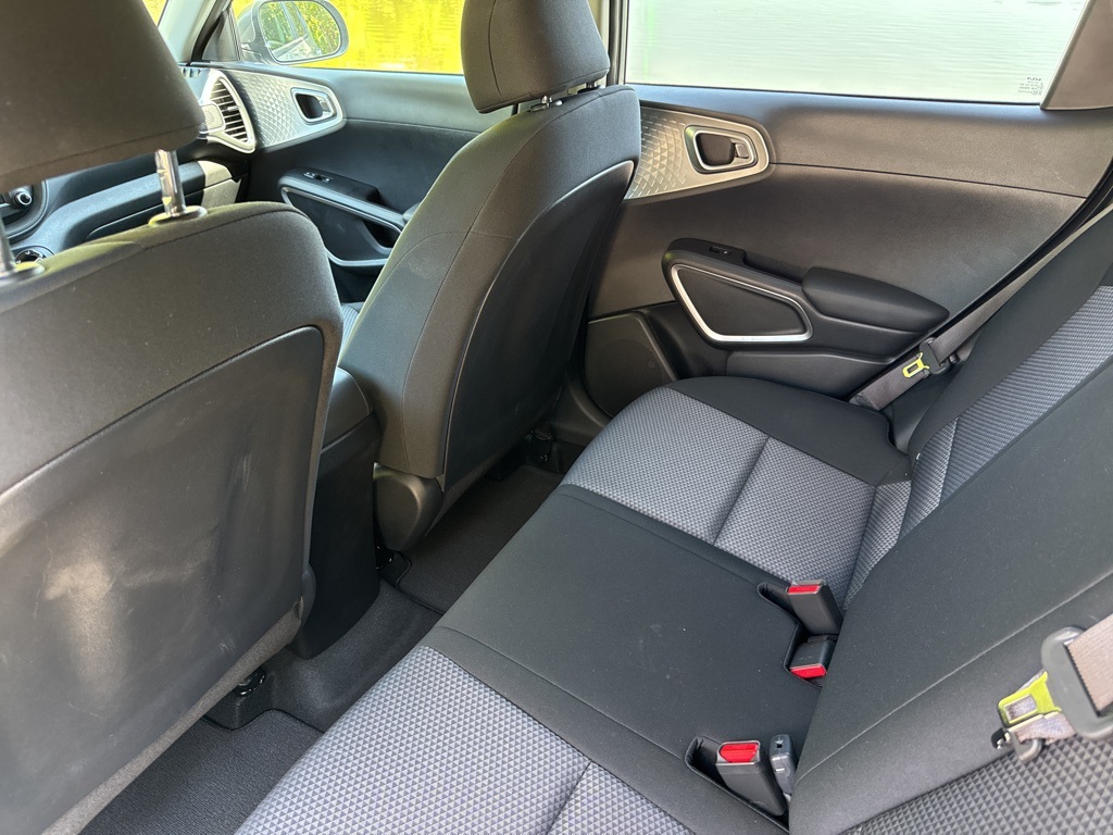 2024 Kia Soul LX photo 12