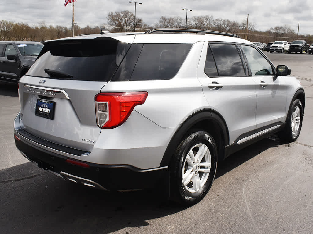 2022 Ford Explorer XLT photo 14