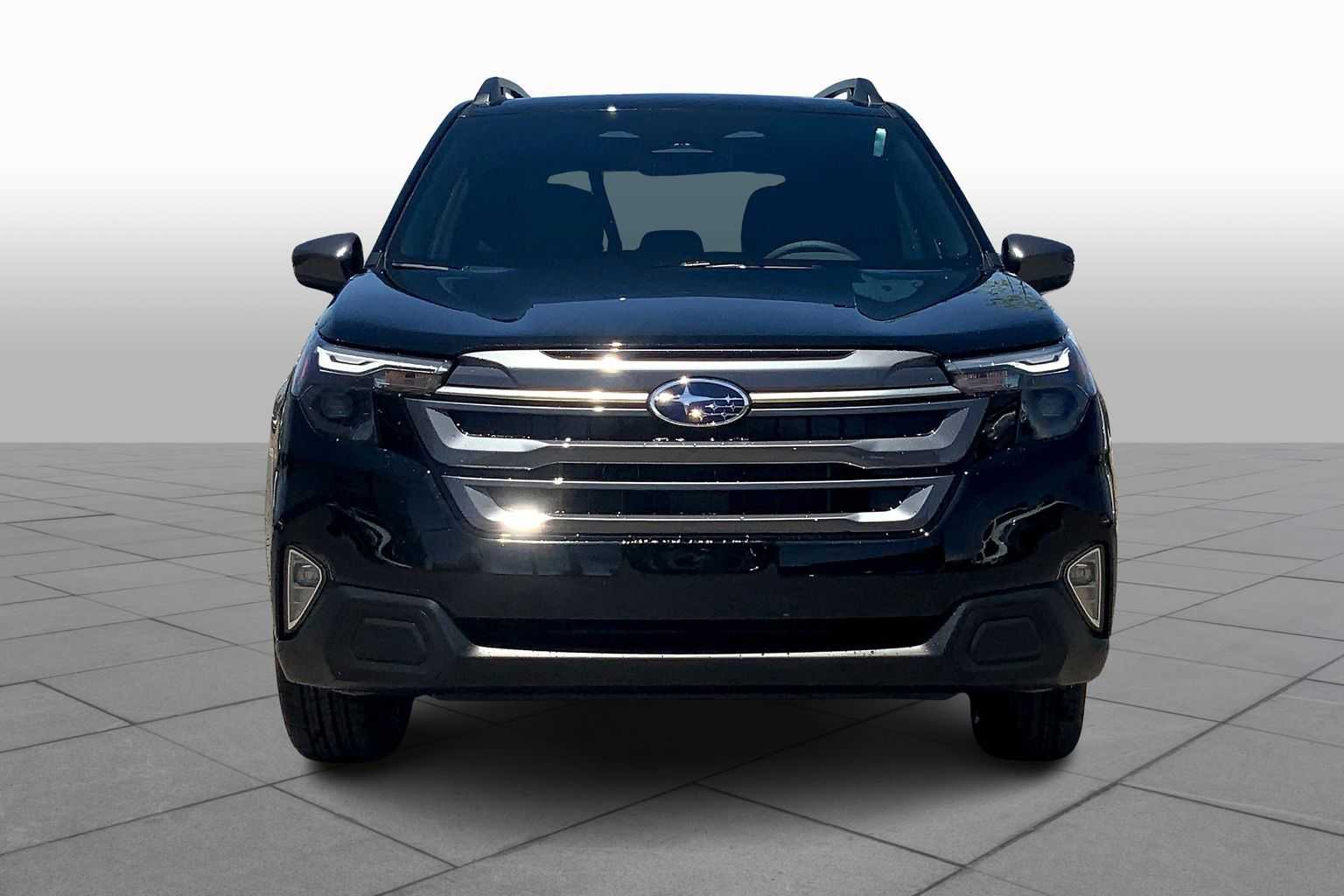 2025 Subaru Forester Premium photo 2