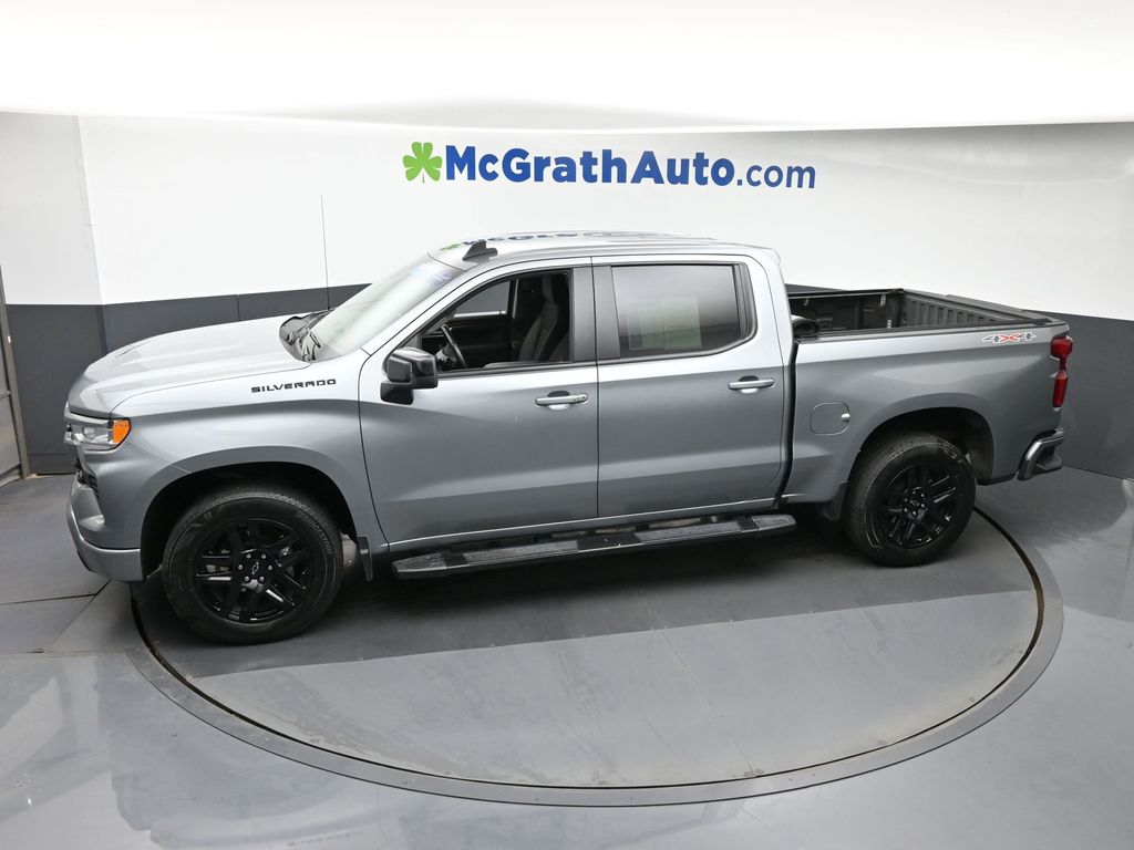 2023 Chevrolet Silverado 1500 RST photo 15