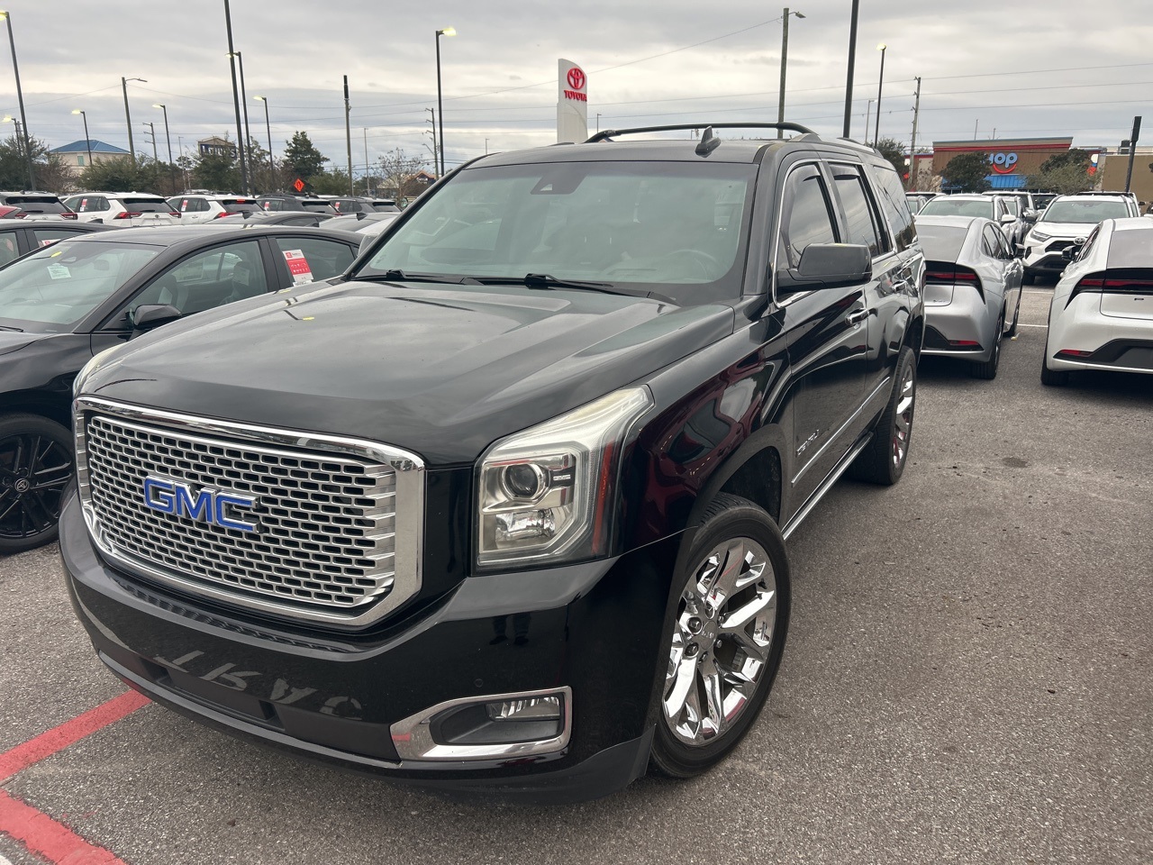 2015 GMC Yukon Denali's photo