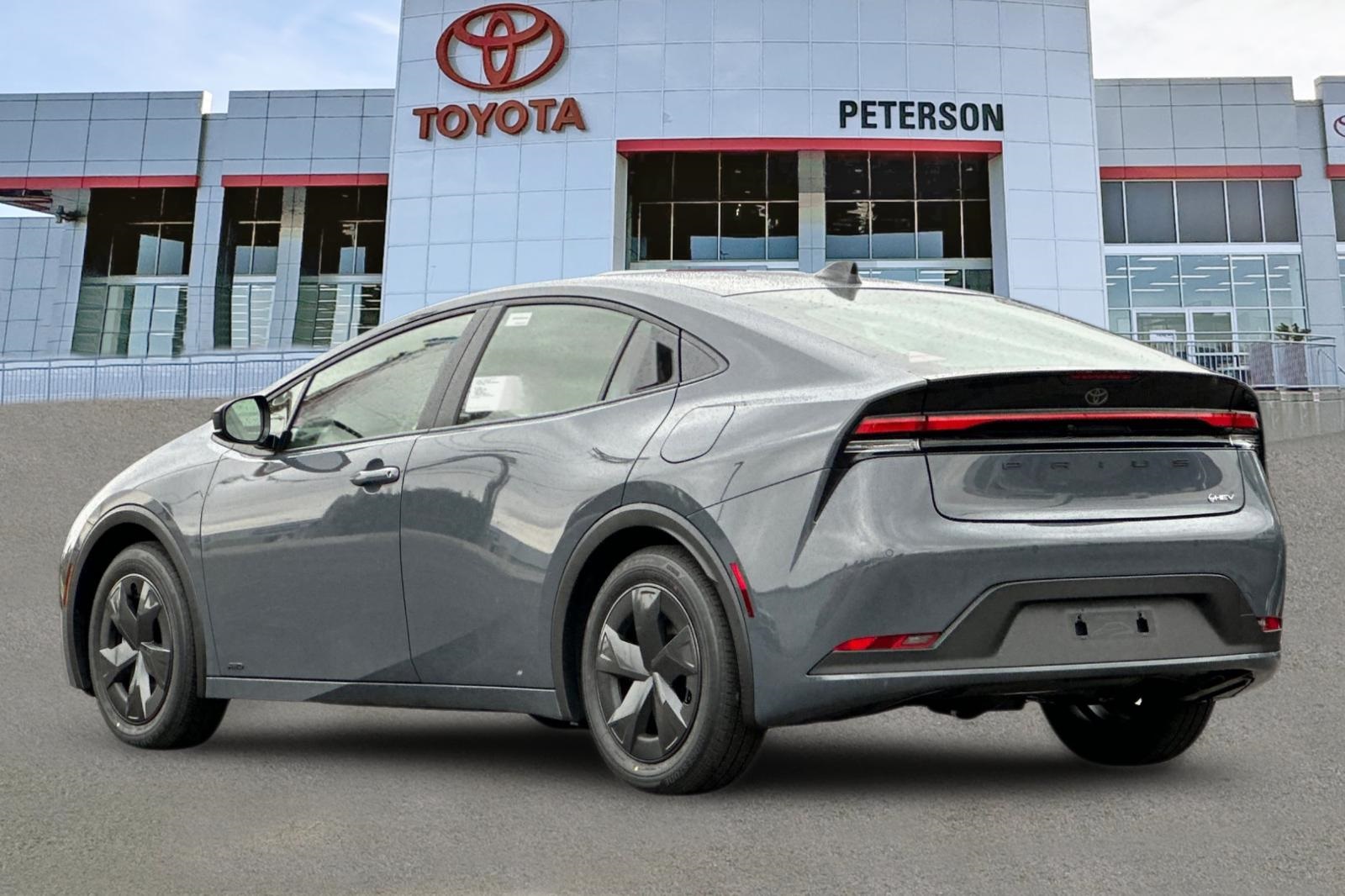2026 Toyota Prius LE photo 6
